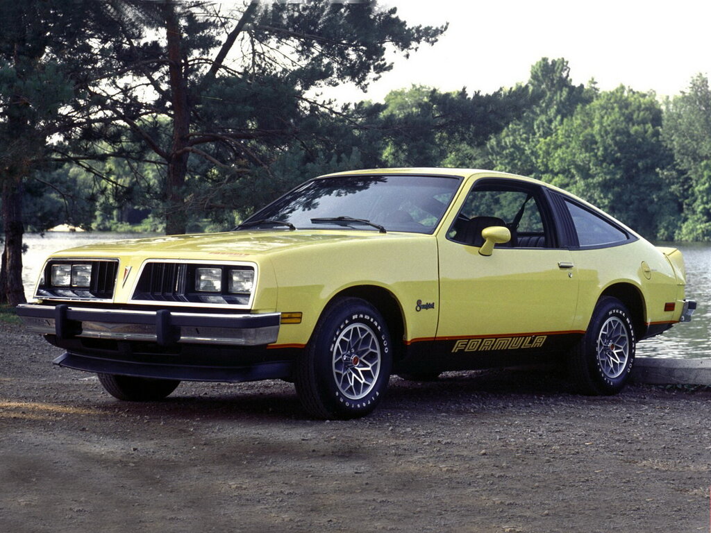 Pontiac Sunbird 1 поколение, хэтчбек 3 дв. (10.1977 - 03.1980)